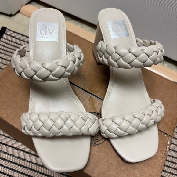 DV by Dolce Vita Ivory Braided Strap Block Heel Sandals | Size 8 - Picture 2 of 3